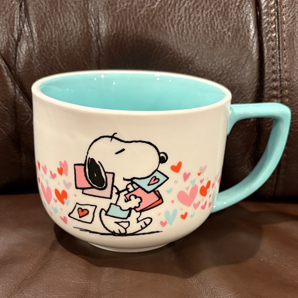 Snoopy Love Mug from Hallmark 2022 with Aqua Interior snoopy with love letters